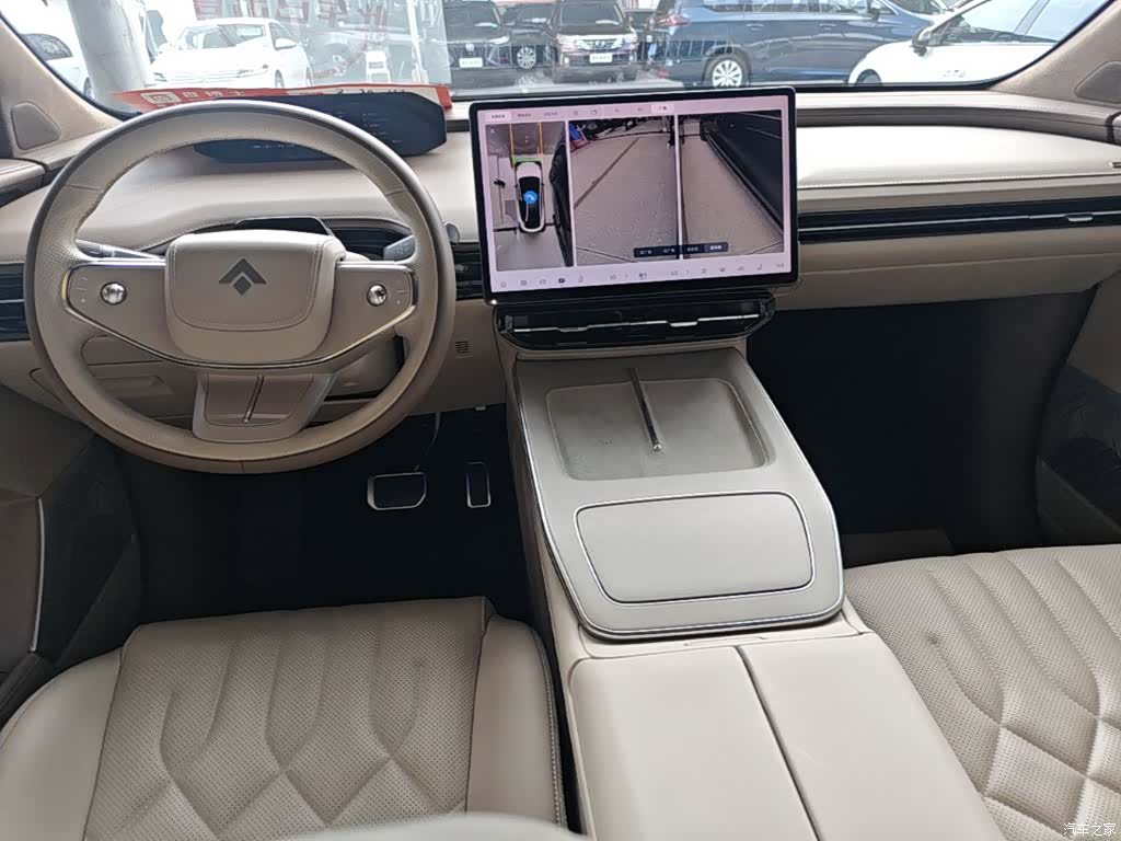 Hyper HT, 2024 10