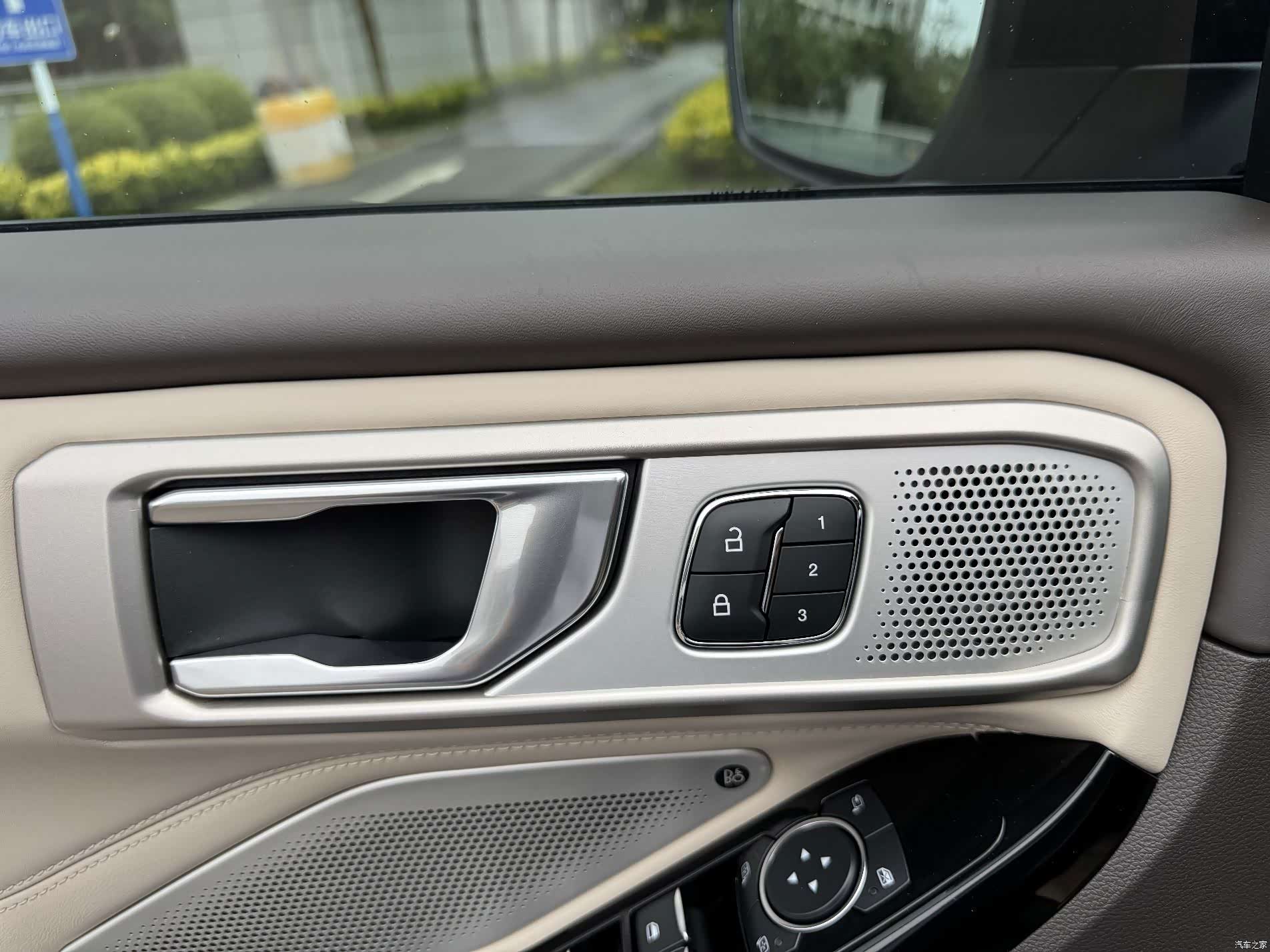 Ford Explorer, 2020 21
