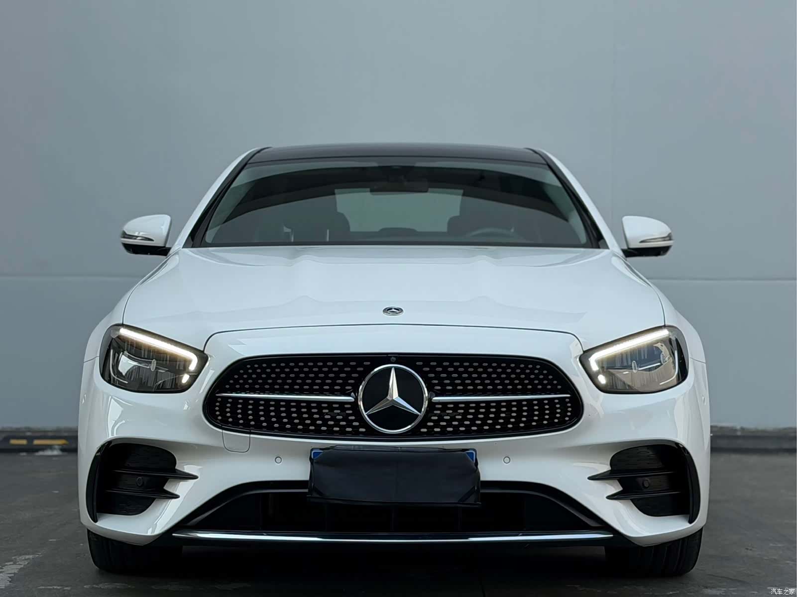 Mercedes-Benz E-Class, 2022 1