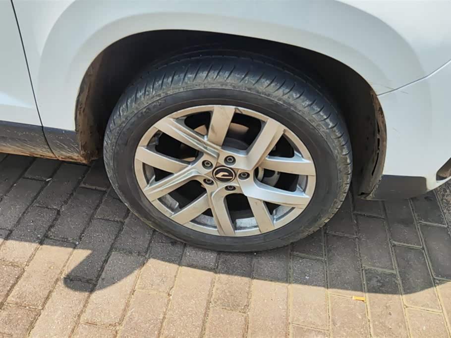 Jetta VS5