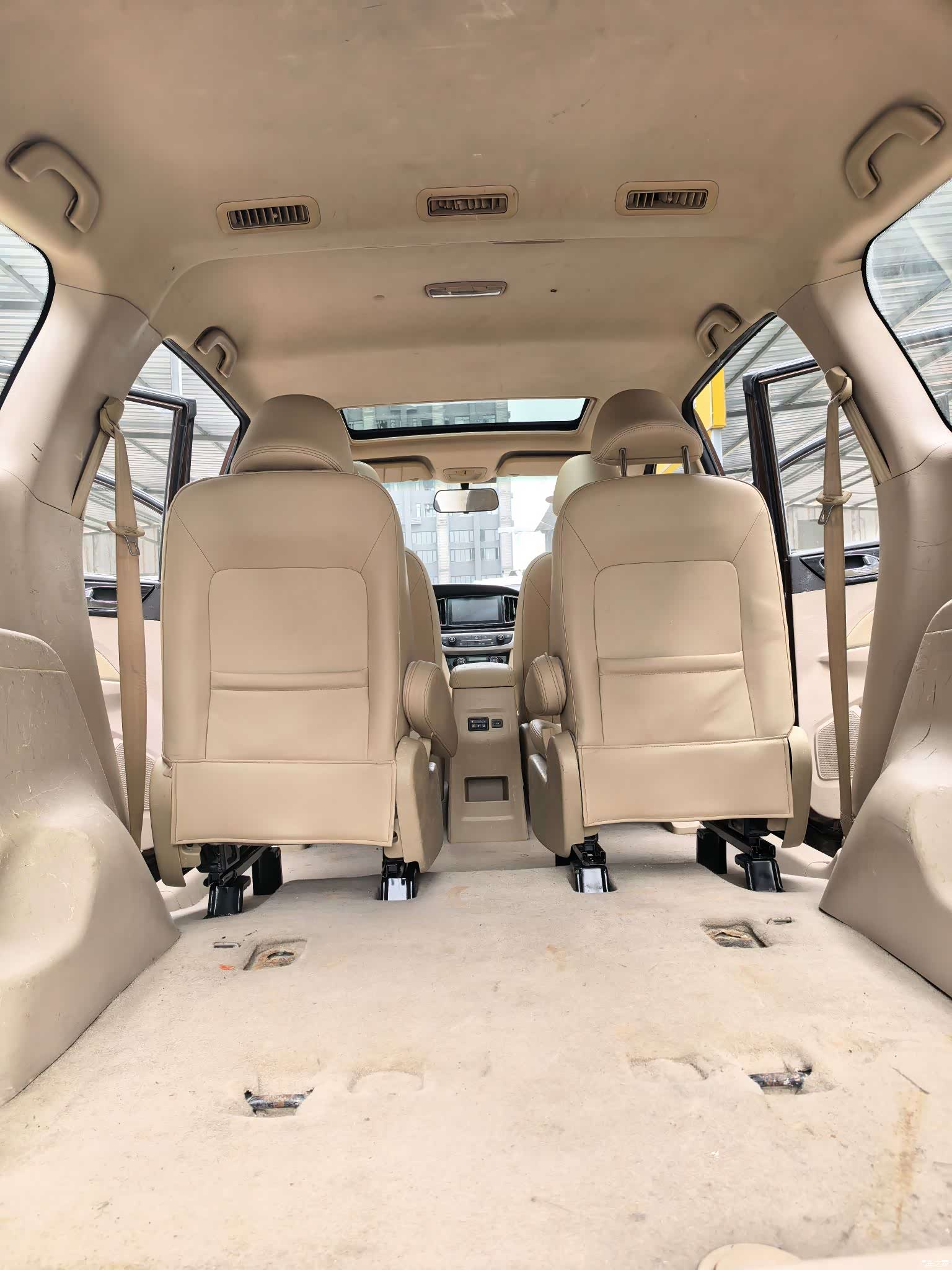 Wuling 730, 2016 15