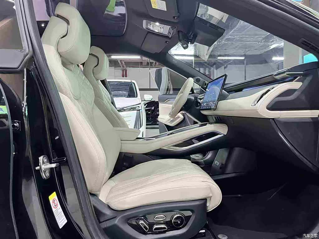 BYD Song, 2024 14