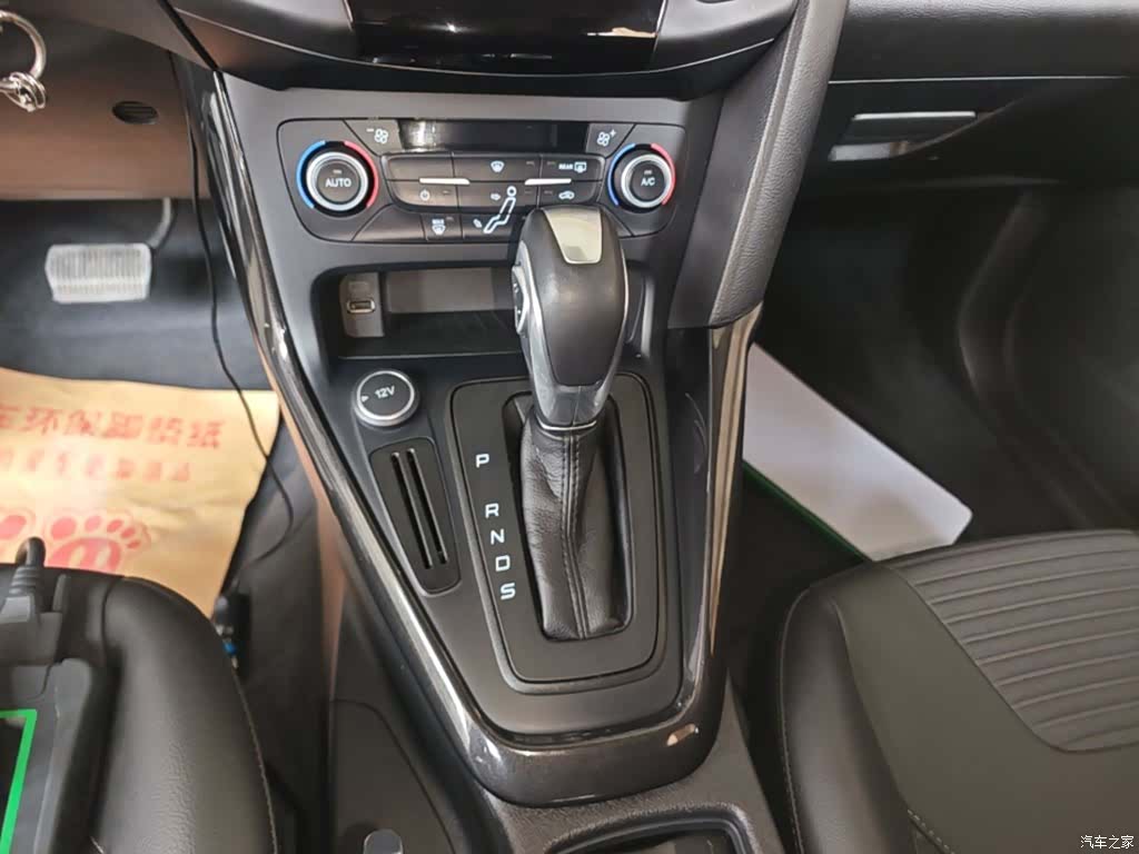 Ford Focus, 2017 14
