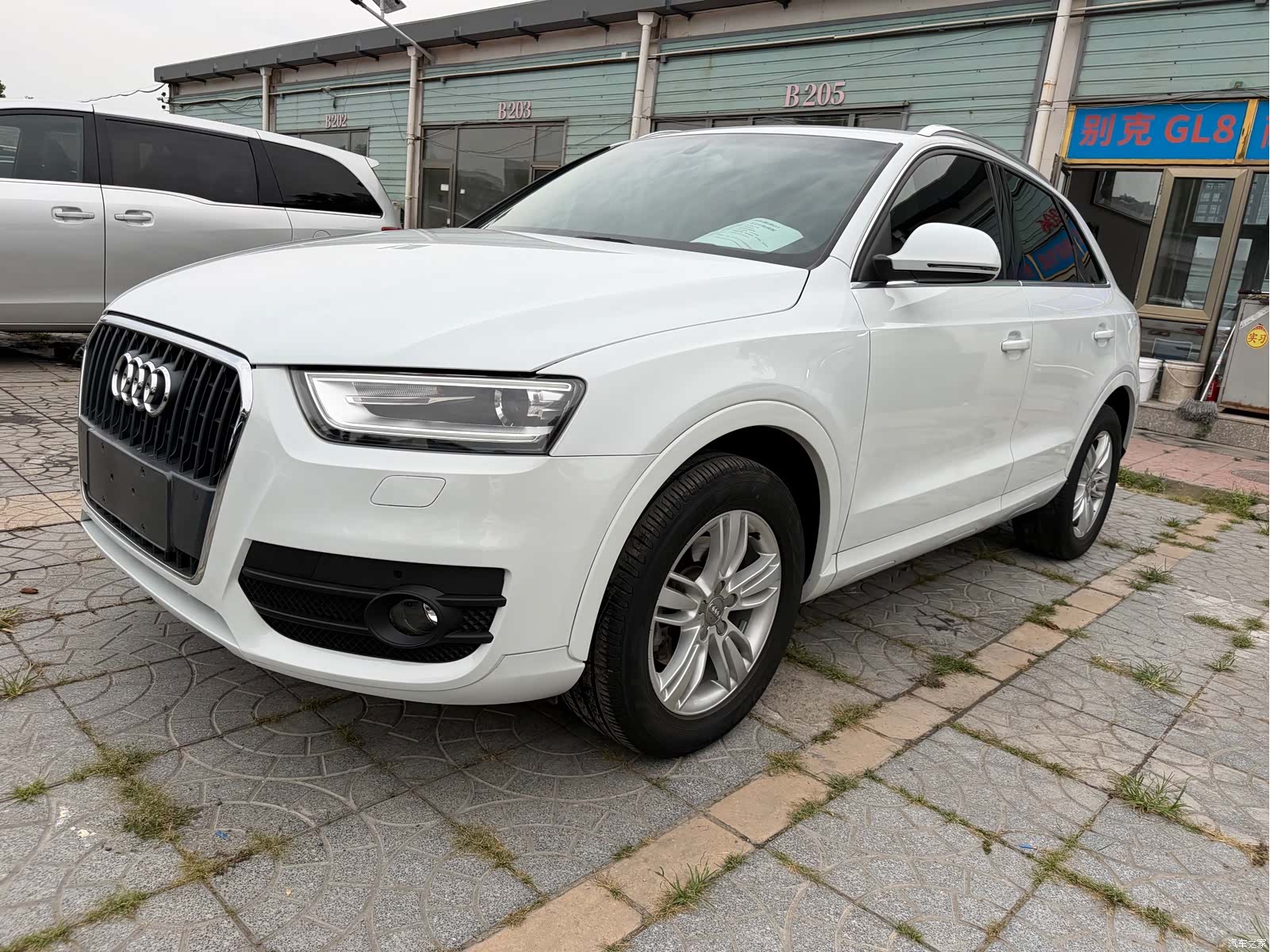 Audi Q3, 2016 2