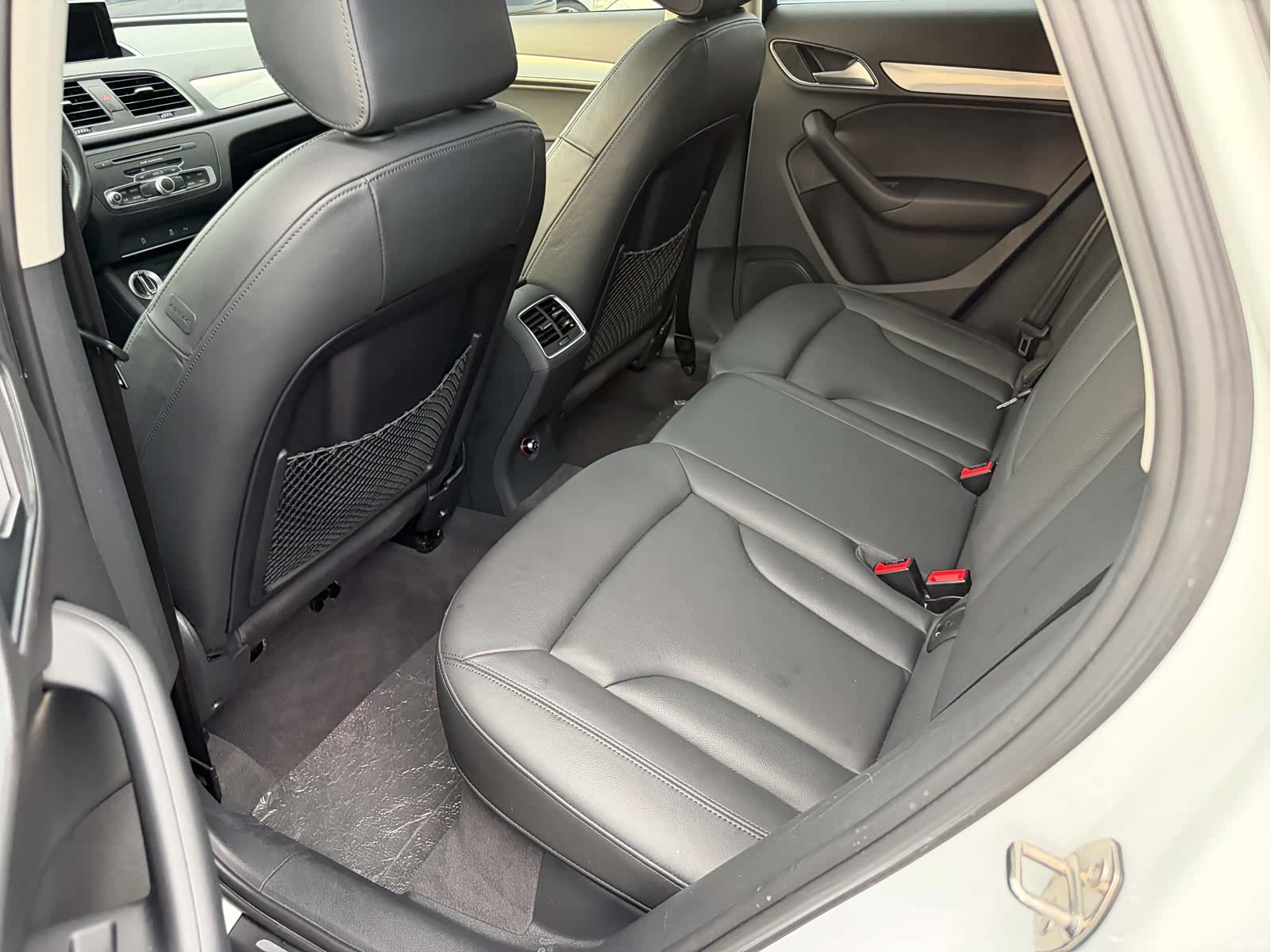 Audi Q3, 2016 8