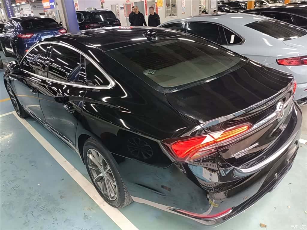 Buick LaCrosse, 2020 все фото