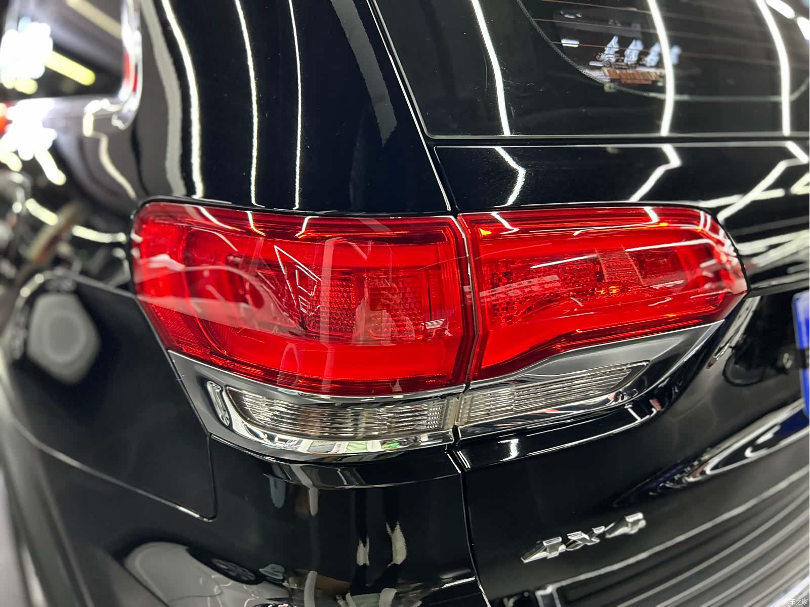 Jeep Grand Cherokee, 2018 9