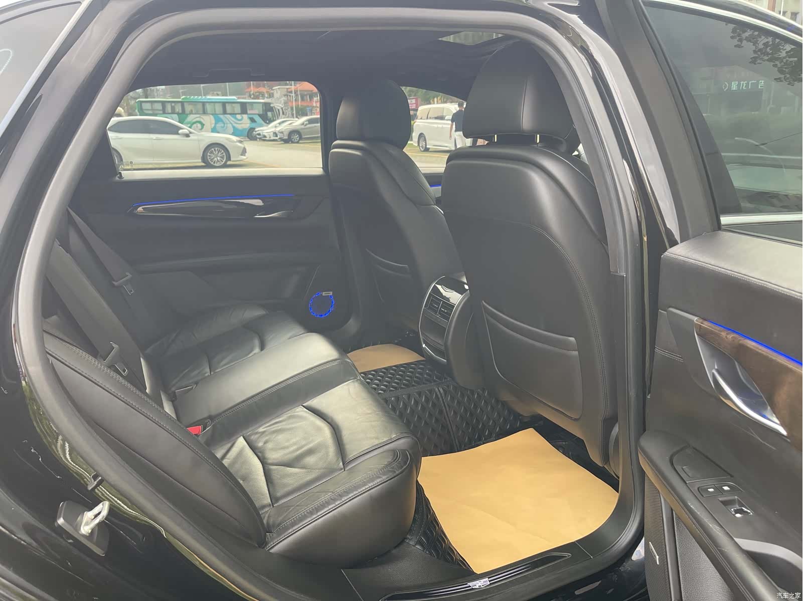 Cadillac CT6, 2018 12