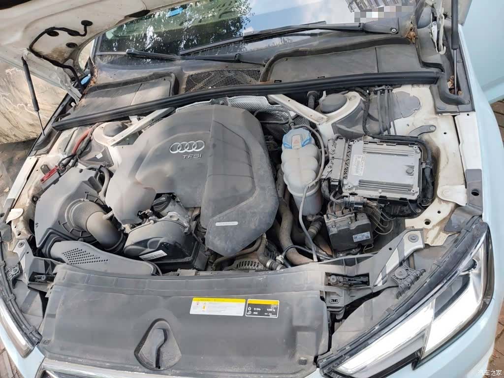 Audi A4L, 2018 11