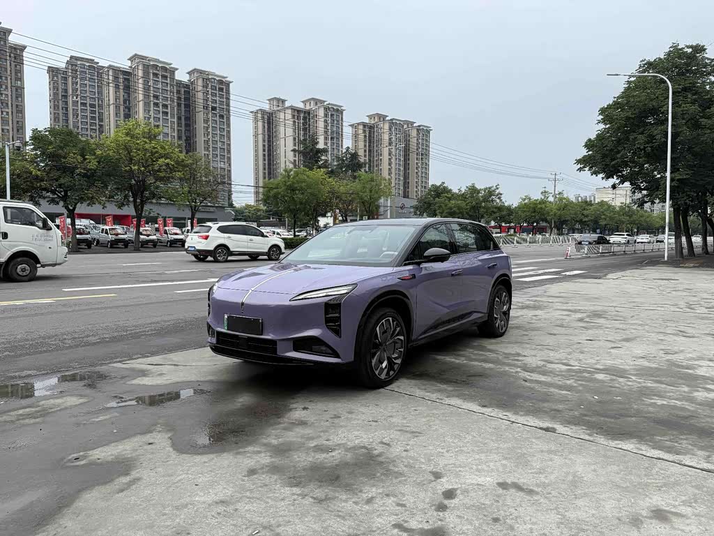 Hongqi 08