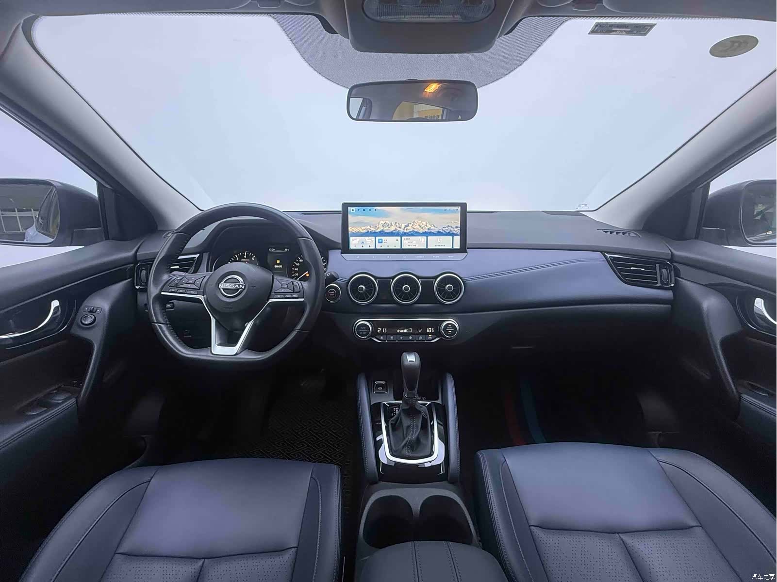 Nissan Qashqai, 2024 12