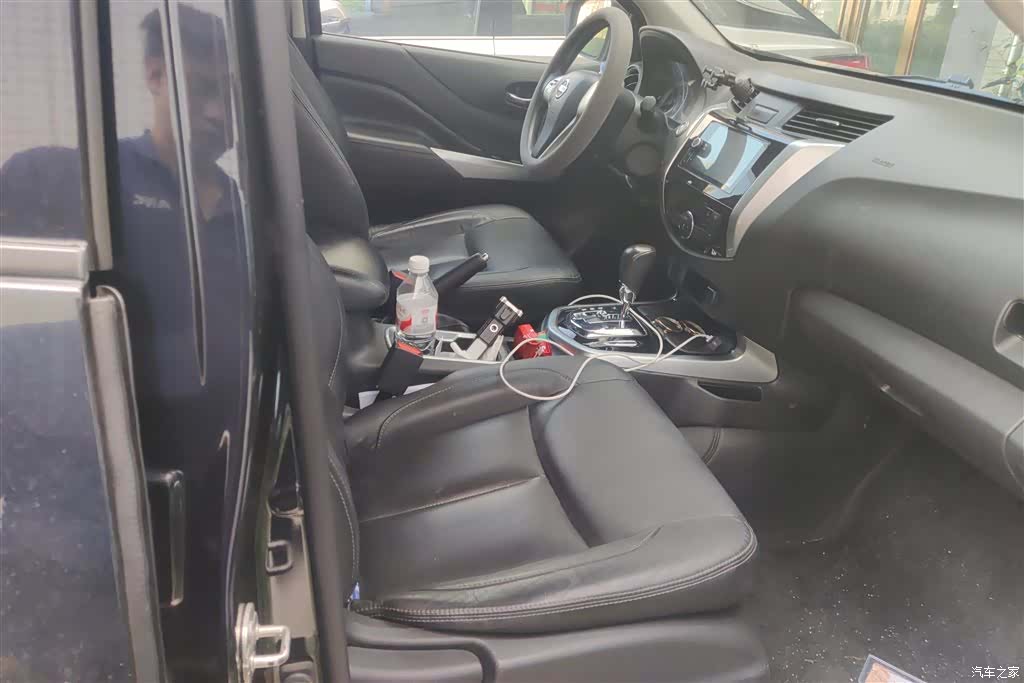 Nissan Terra, 2018 8