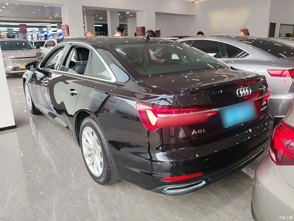 Audi A6L, 2021 все фото