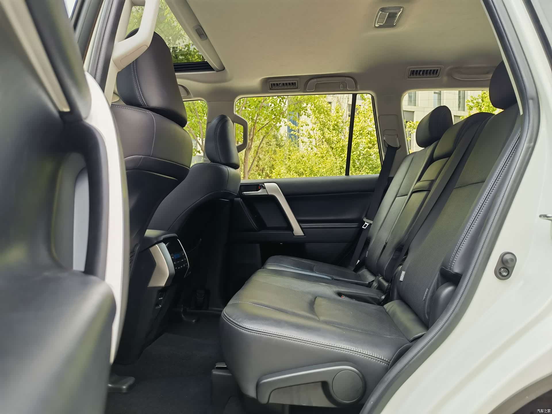 Toyota Prado, 2019 14