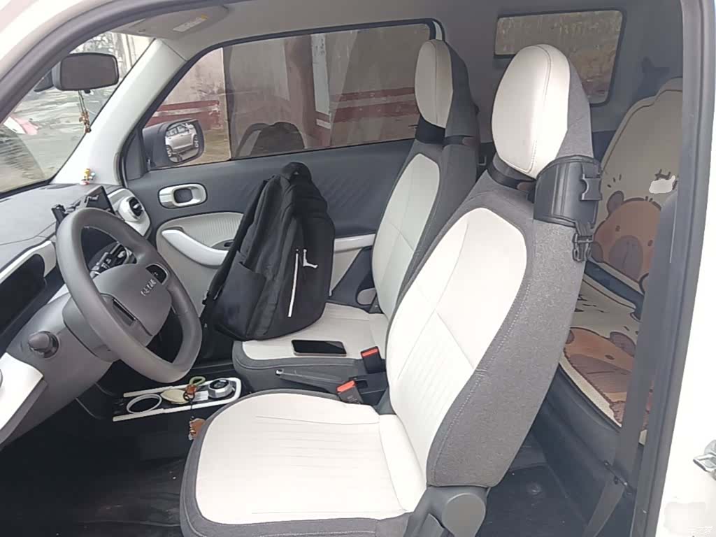 Geely Panda, 2025 15