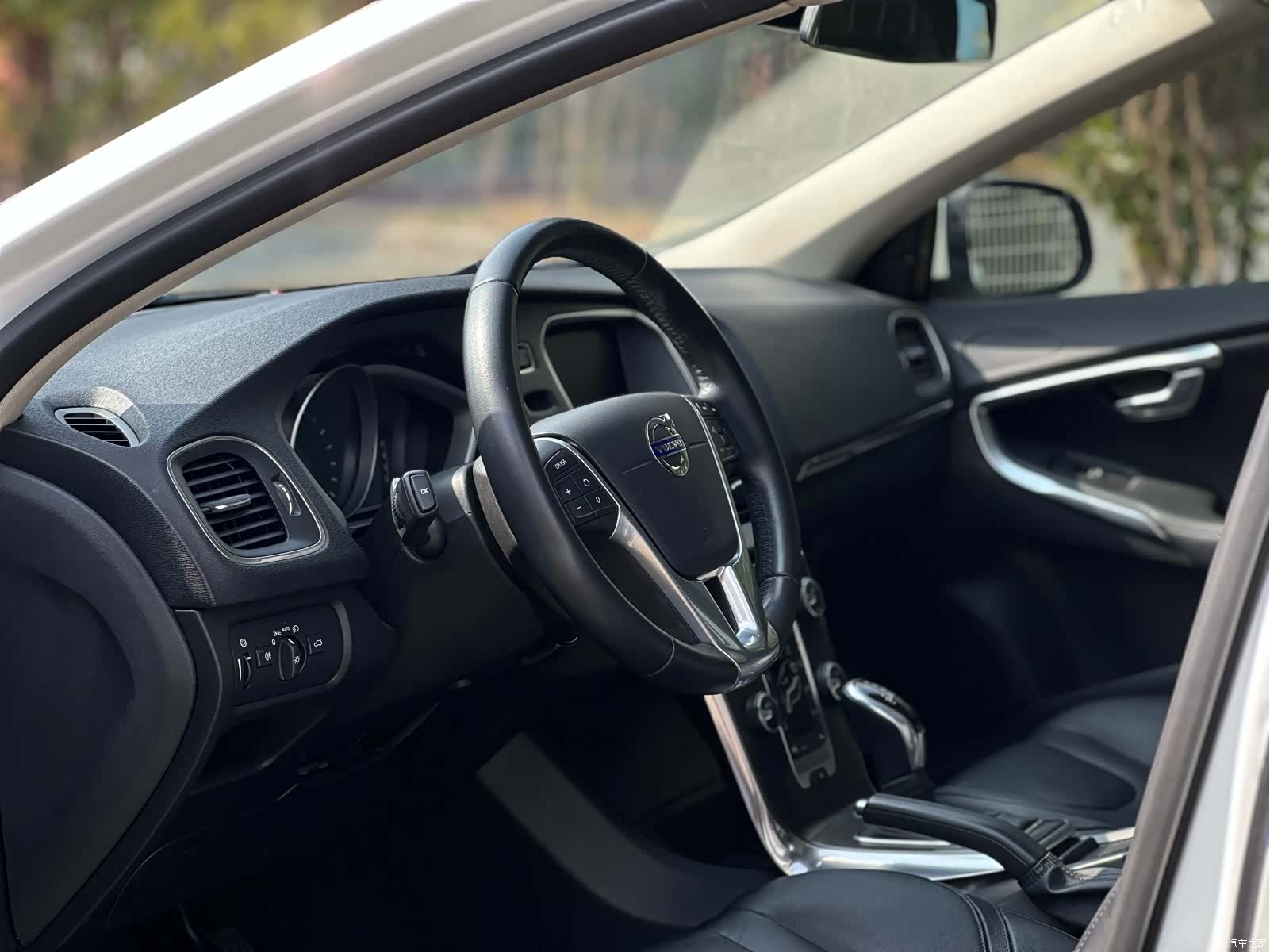 Volvo V40, 2016 6