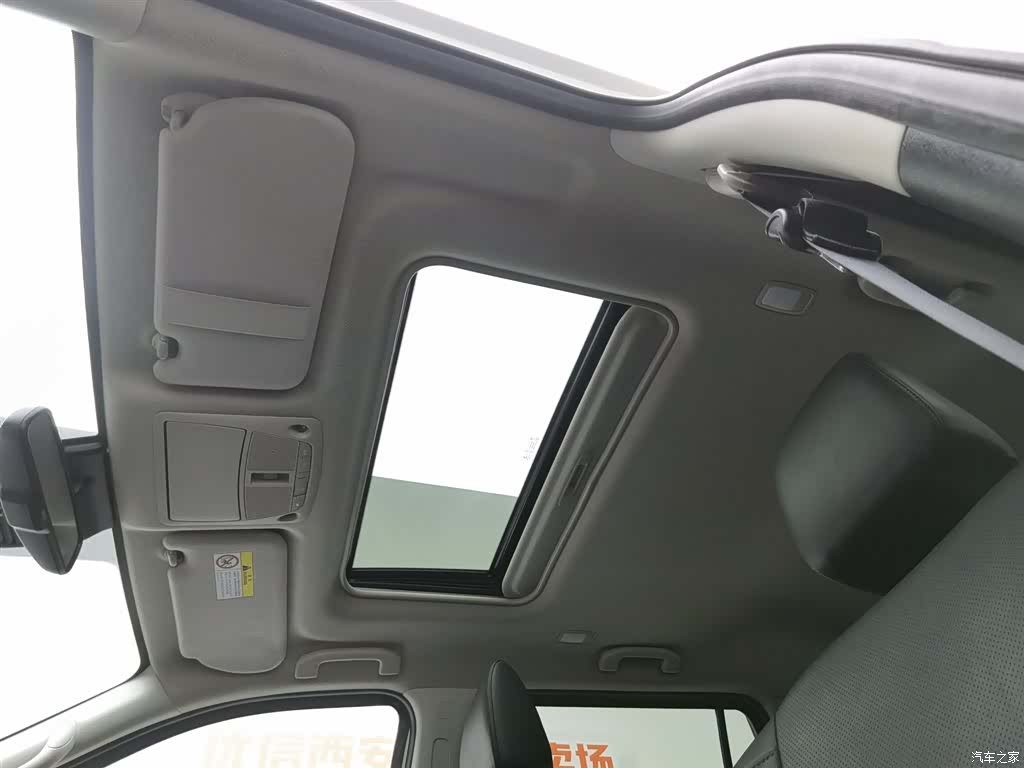 Nissan Terra, 2020 14