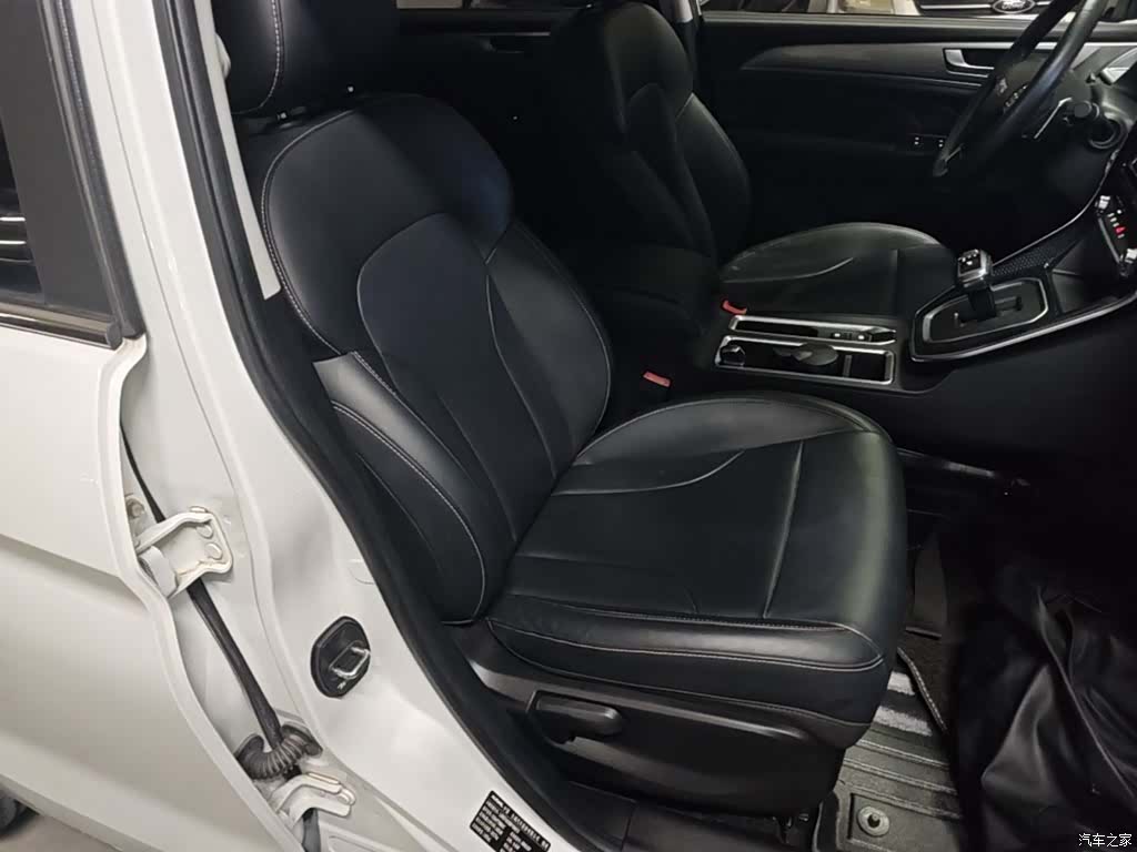 Haval M6, 2021 25