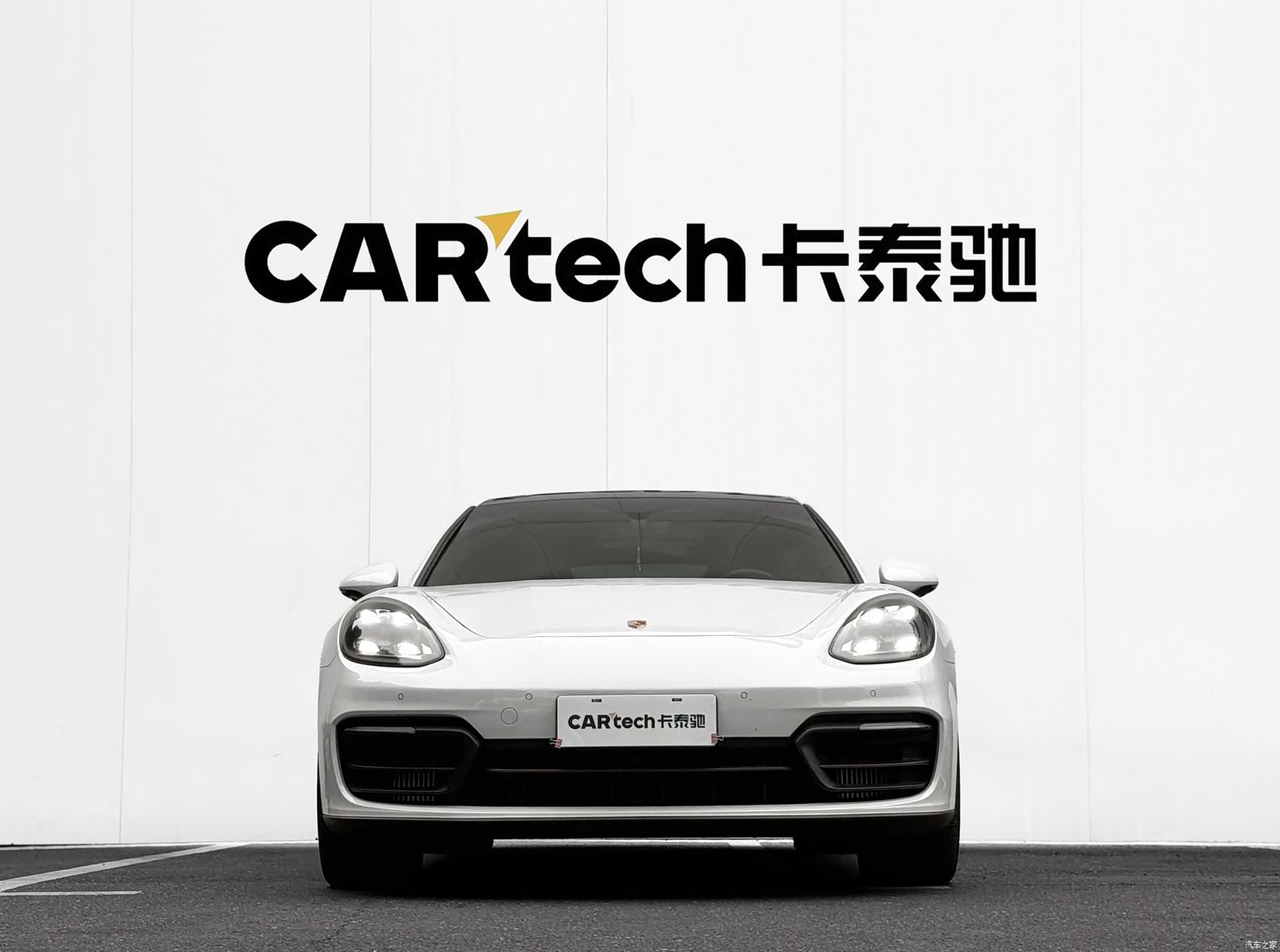 Porsche Panamera, 2022 2