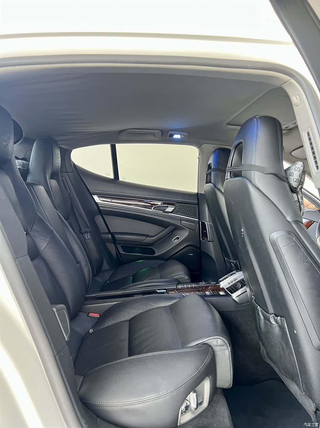 Porsche Panamera, 2012 9
