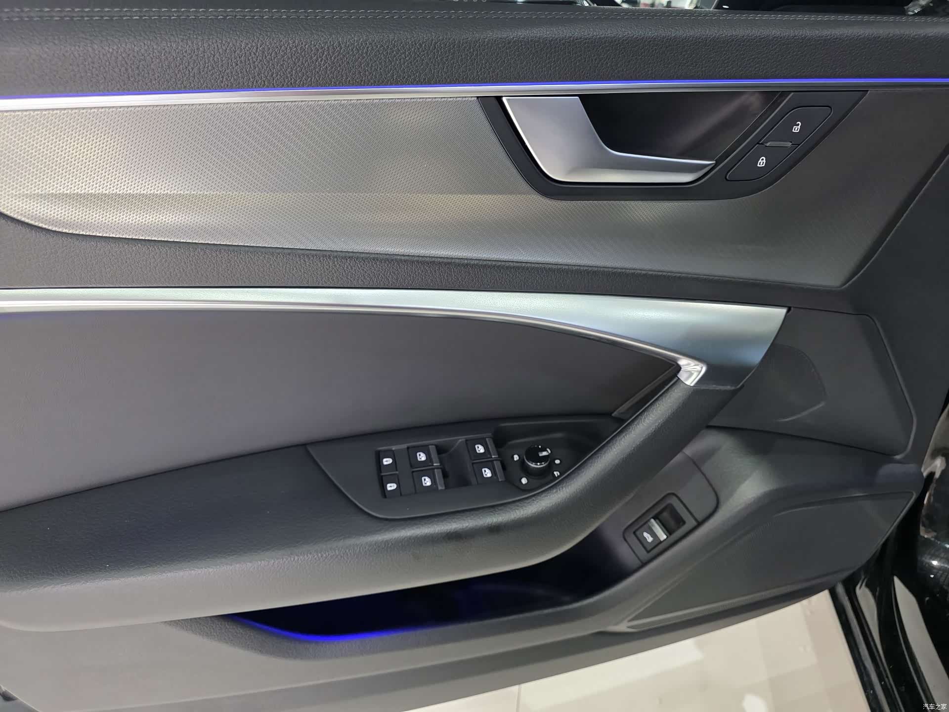 Audi A6L, 2020 все фото