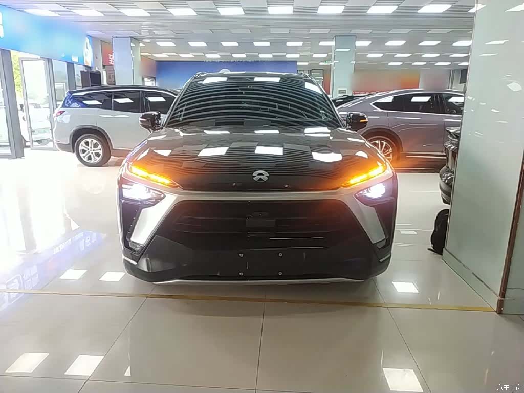 NIO ES8, 2022 3