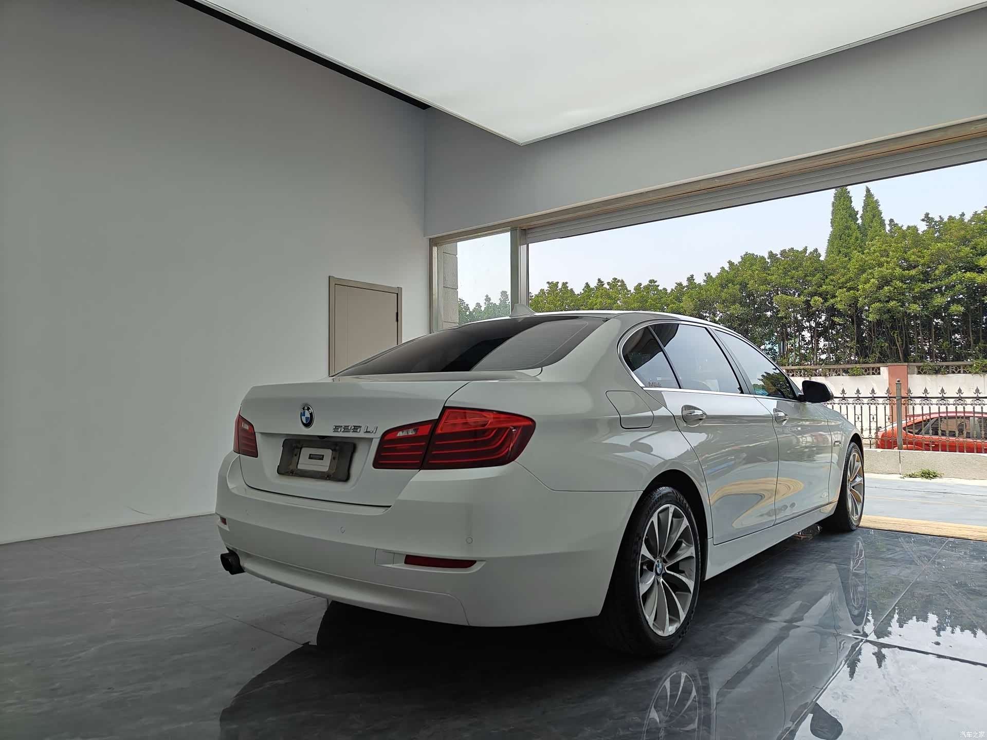 BMW 5 Series, 2017 4
