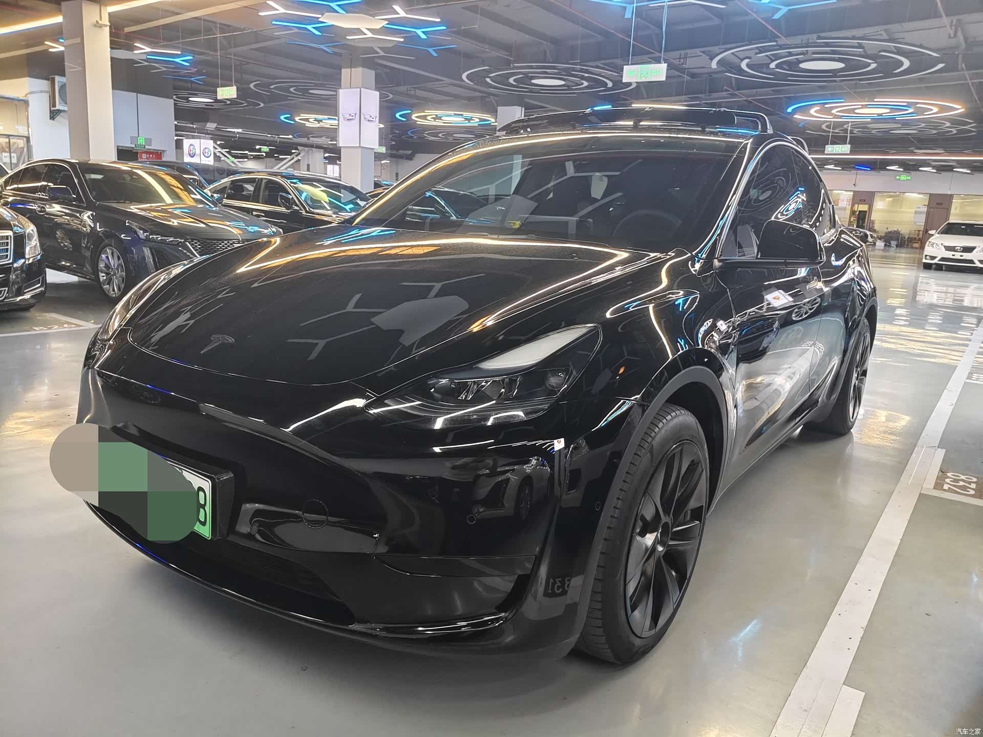 Tesla Model Y, 2022 1
