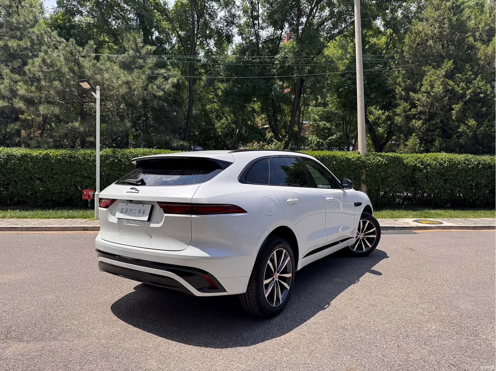 Jaguar F-PACE, 2024 все фото