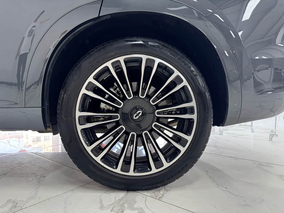 AITO Ask the world M7