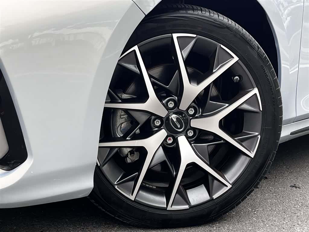 Trumpchi Empow, 2024 6