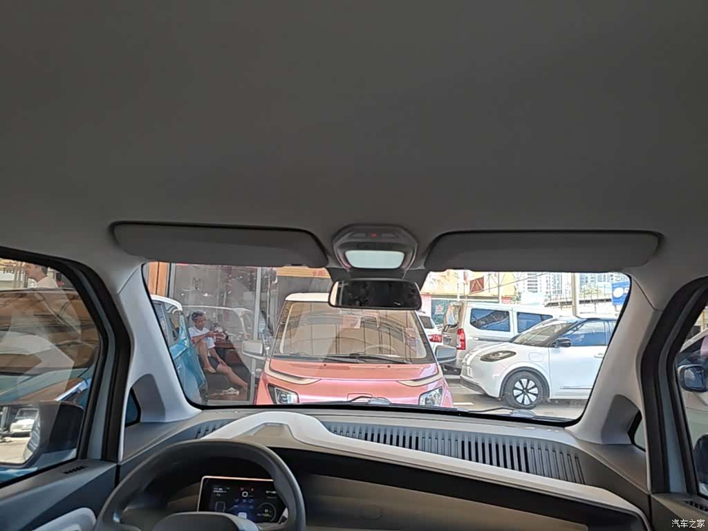 Wuling NanoEV, 2021 18