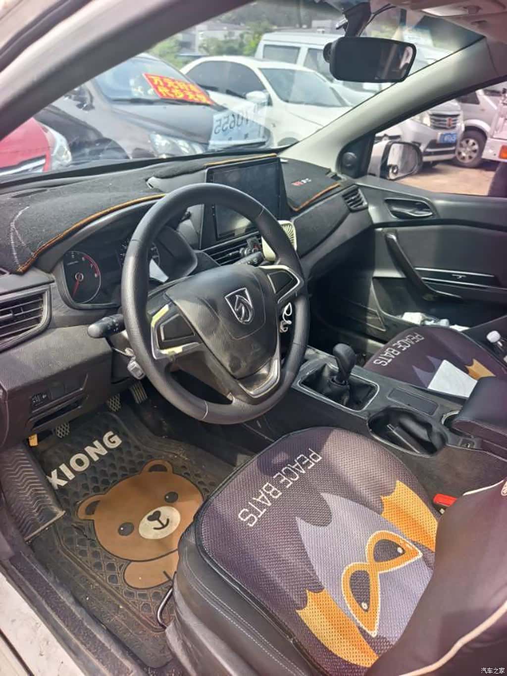 Wuling 310, 2017 все фото