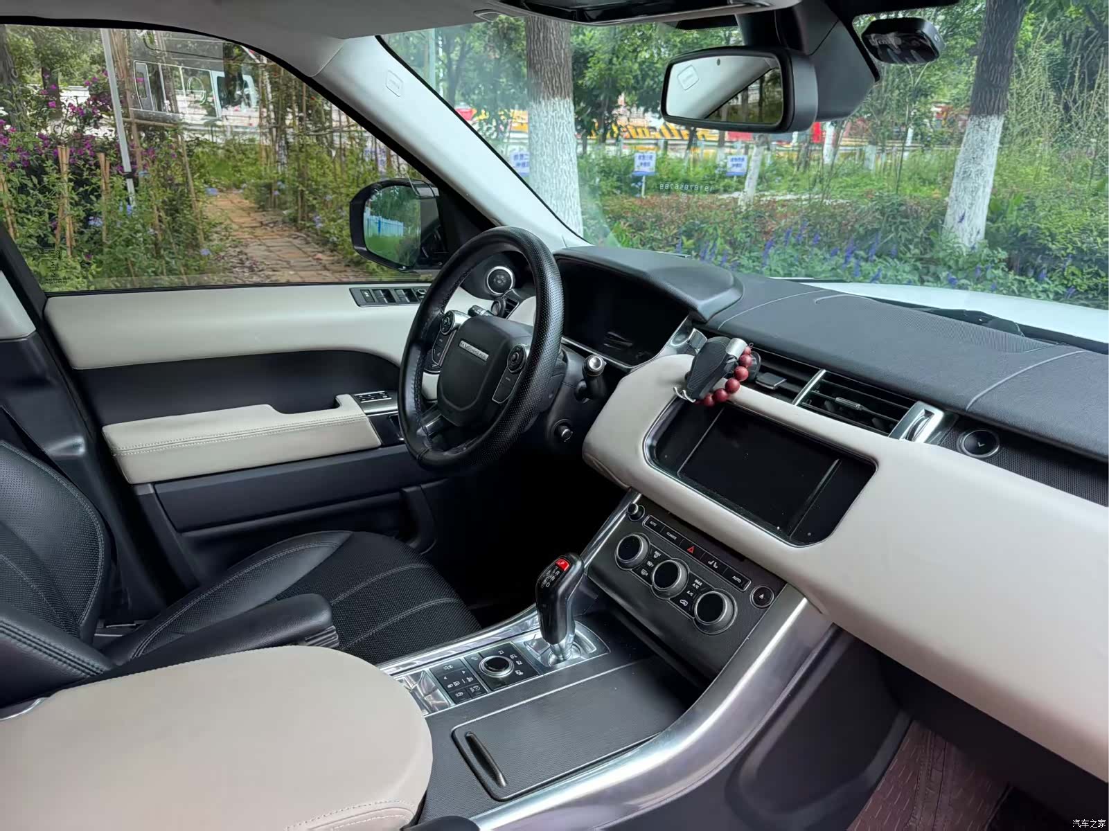 Land Rover Range Rover, 2014 9