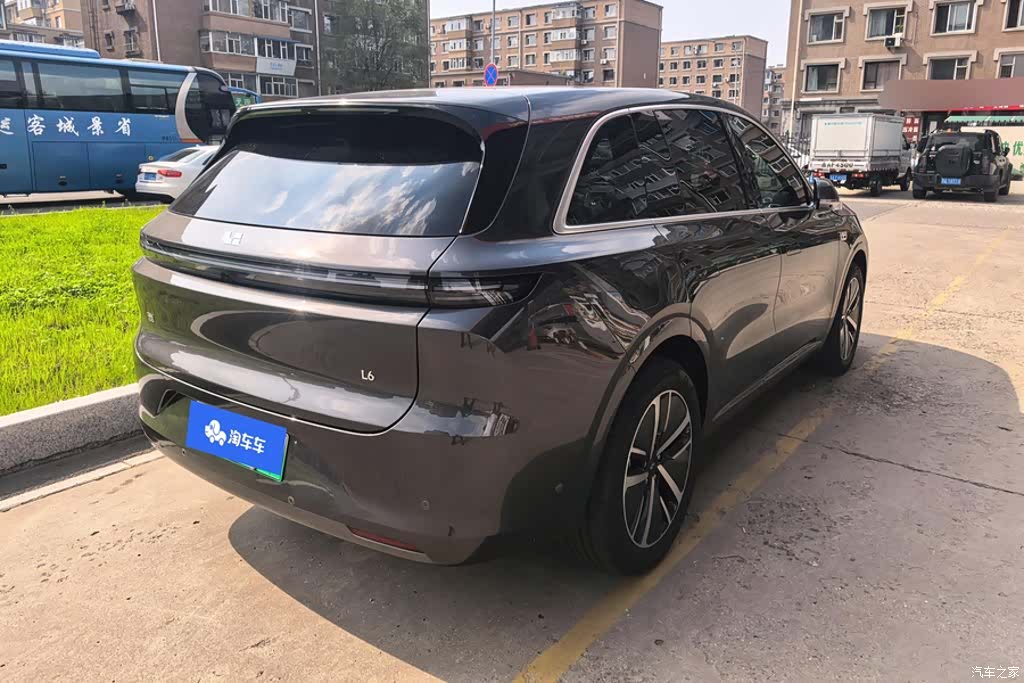 Li Auto L6, 2024 3