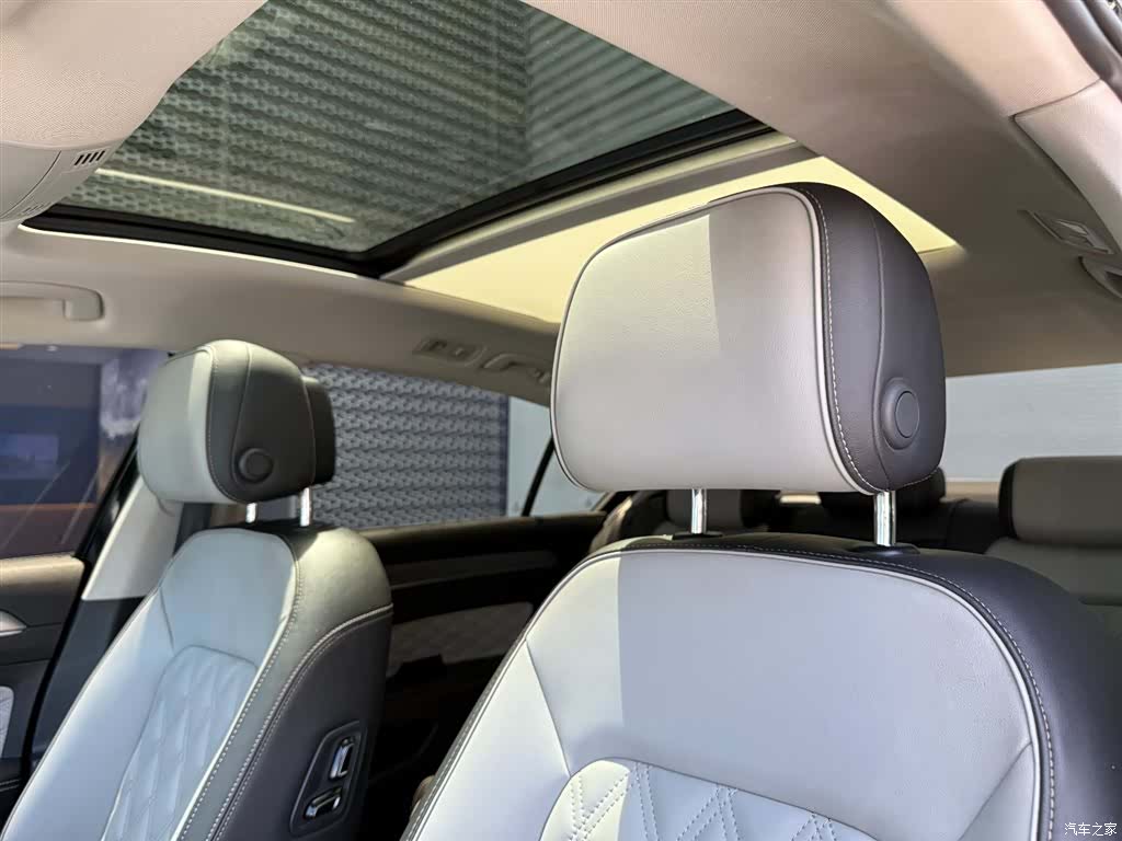 Volkswagen Magotan, 2023 12