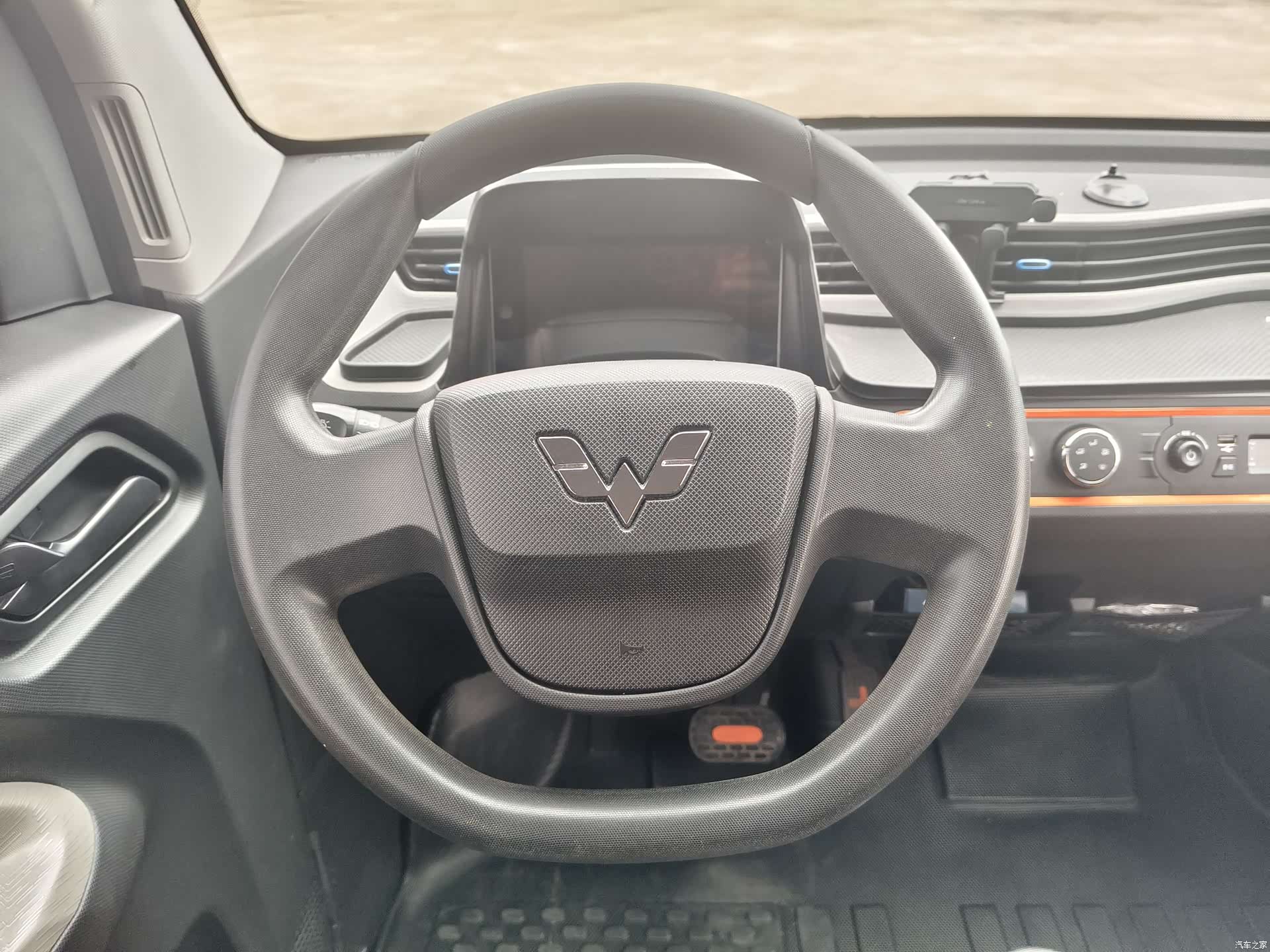 Wuling MINIEV, 2022 15