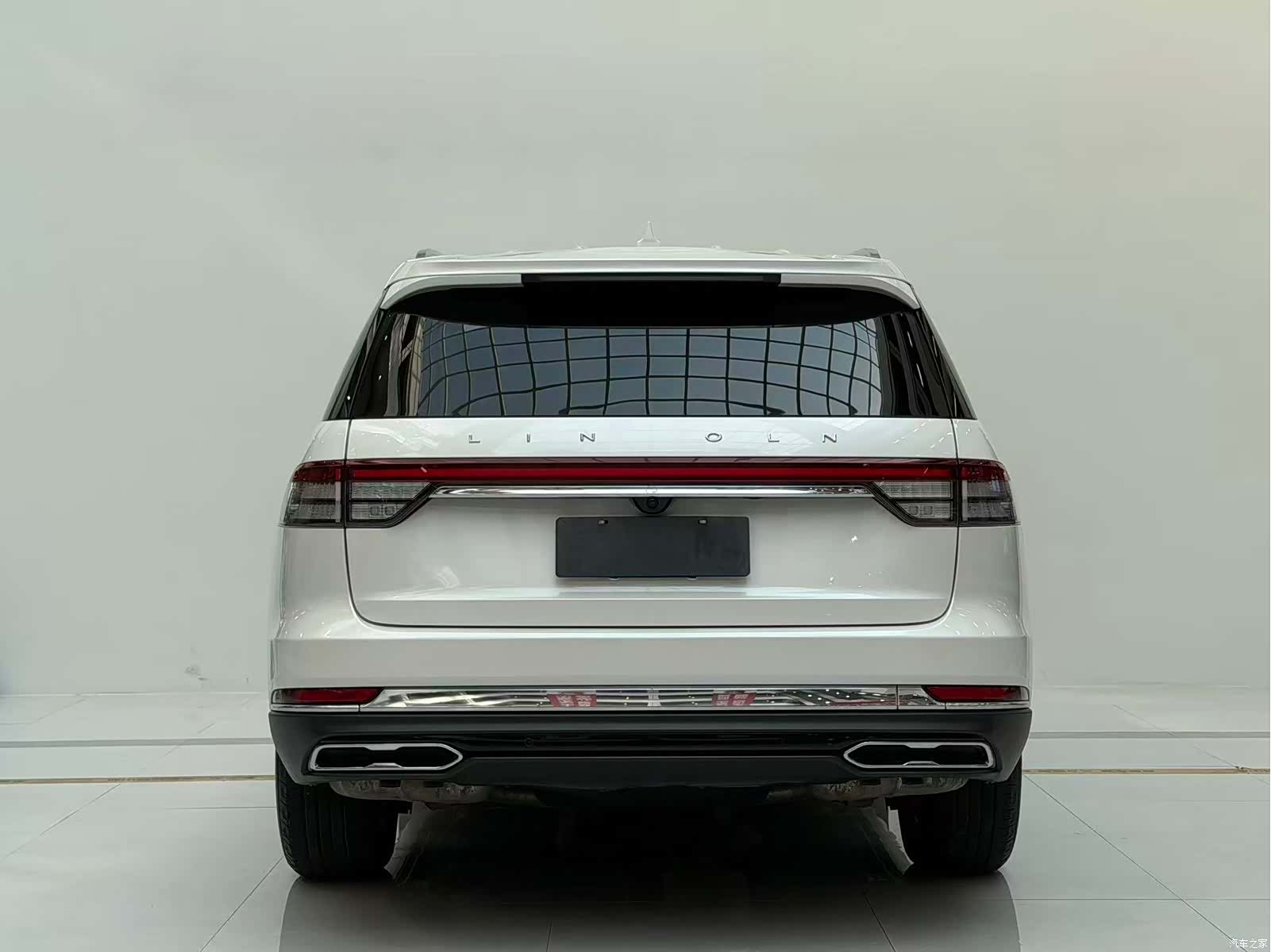 Lincoln Aviator, 2024 8