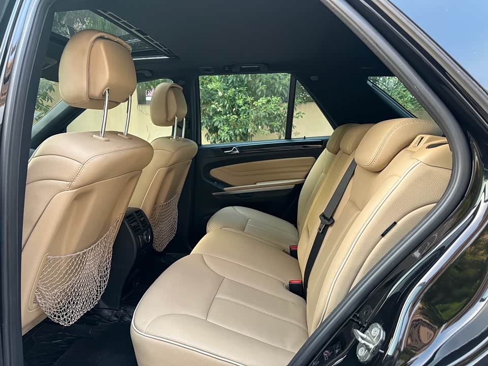 Mercedes-Benz M class