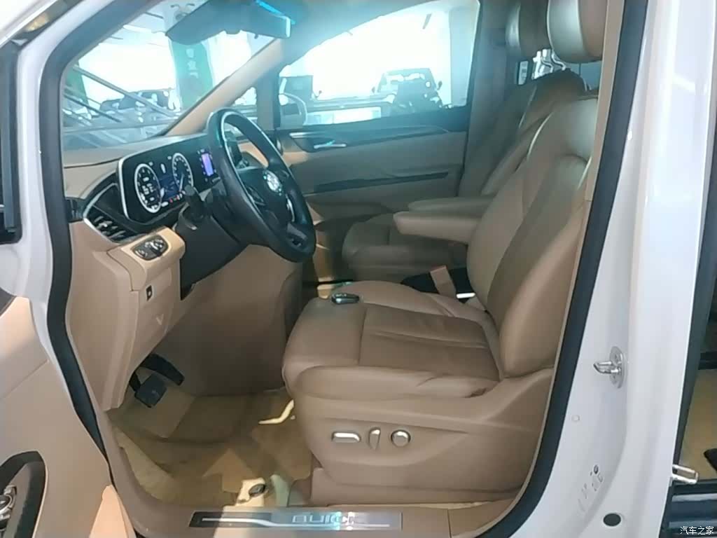 Buick GL8, 2020 15