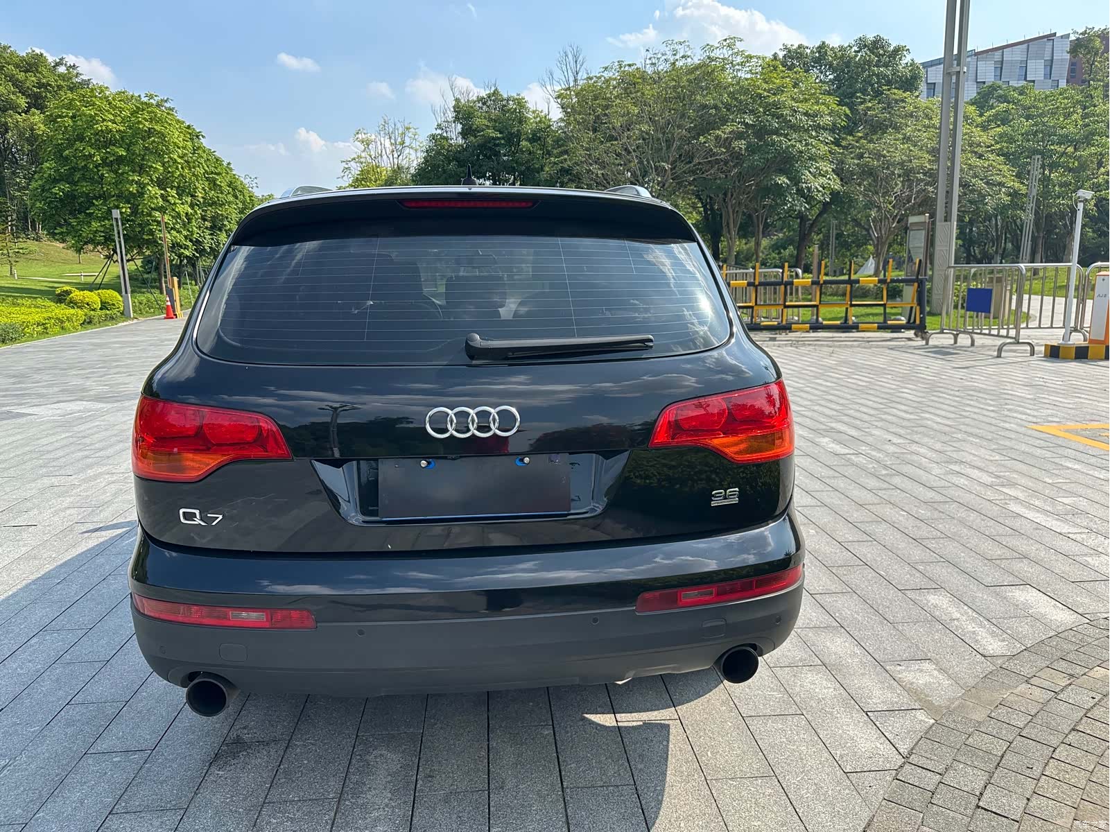 Audi Q7, 2009 7