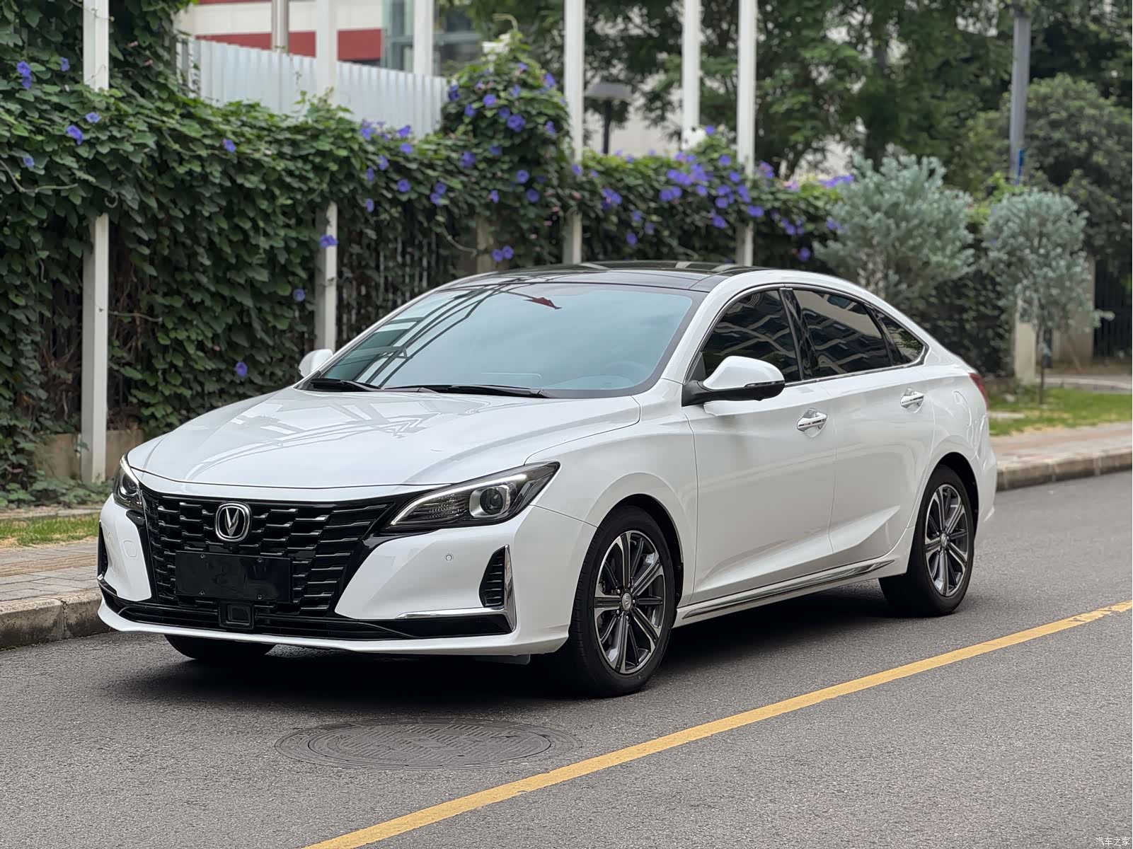 Changan CC, 2022 1
