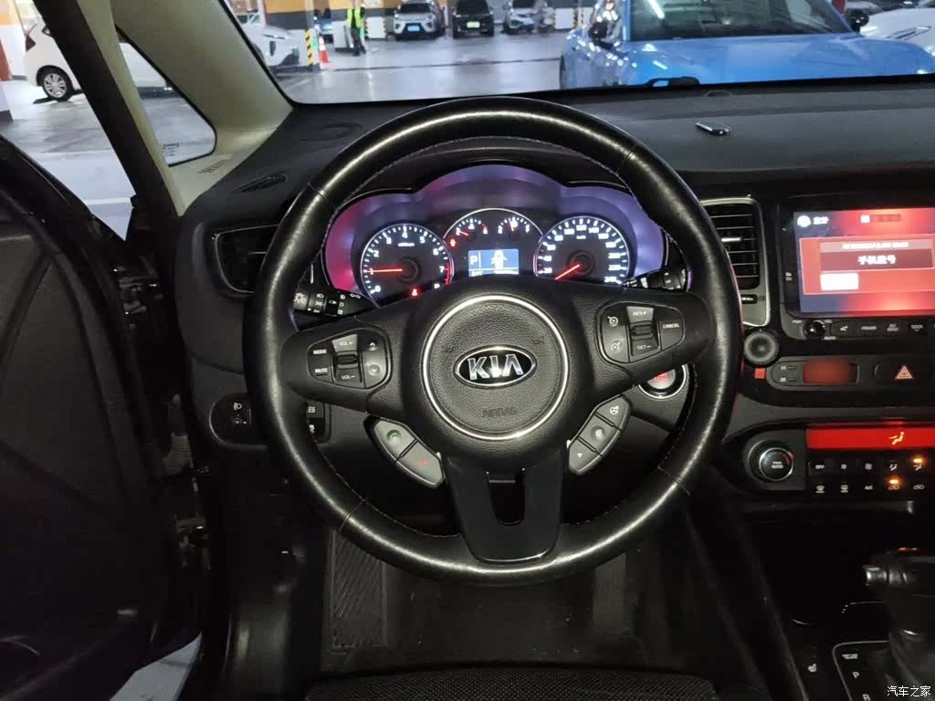 Kia 7, 2015 7