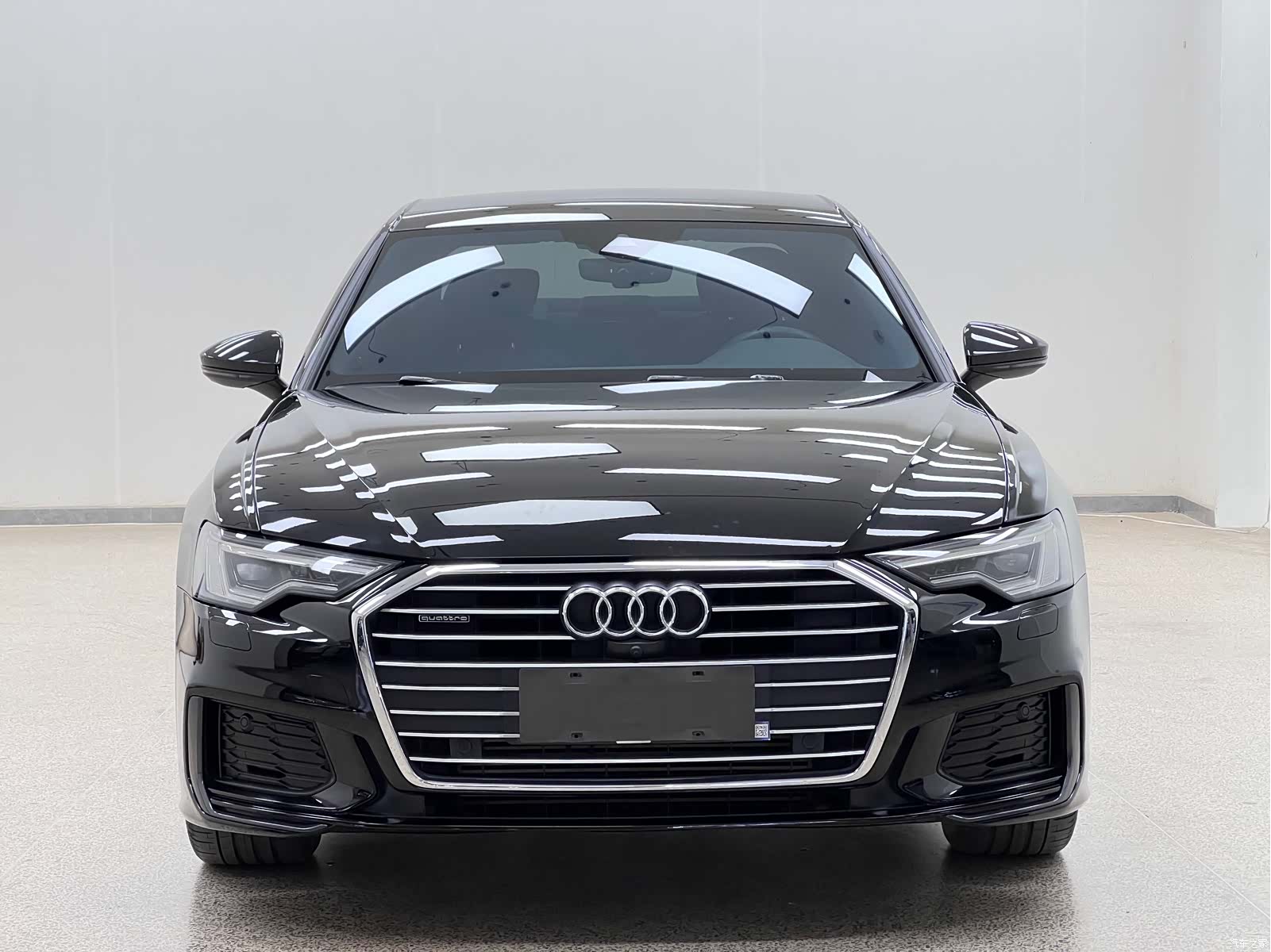 Audi A6L, 2021 1