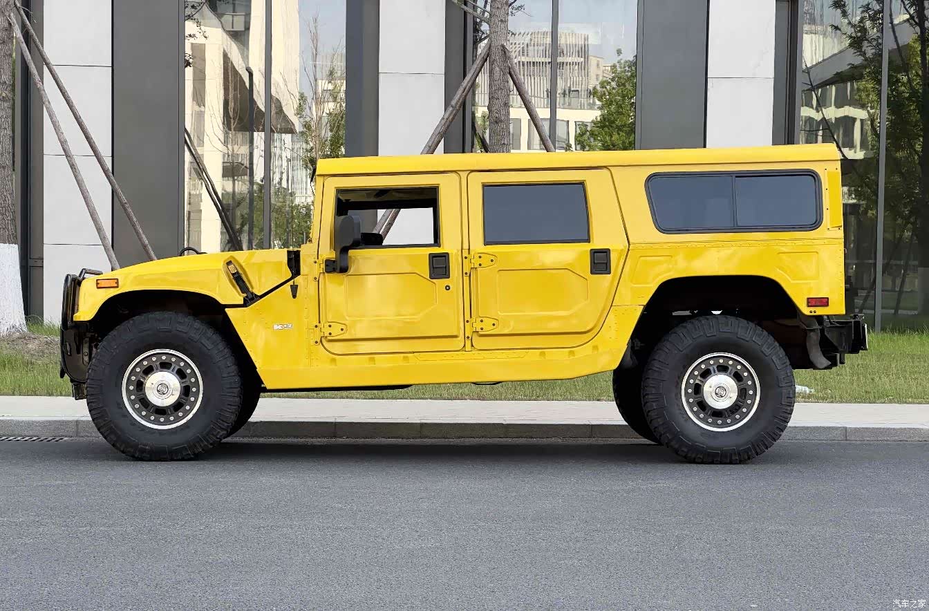 Hummer H1, 2012 4