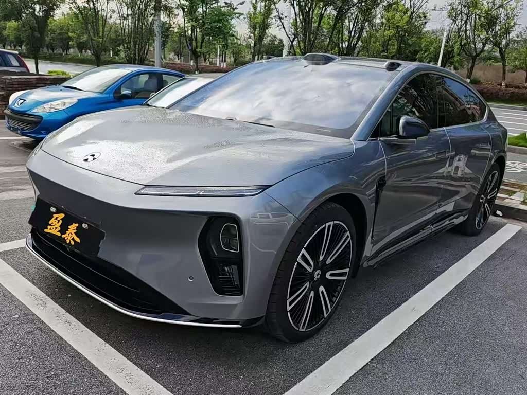 NIO ET9