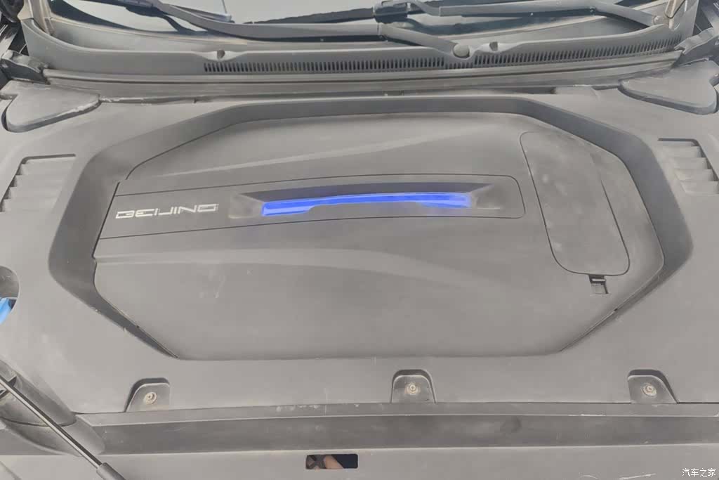 BAIC EU7, 2022 9