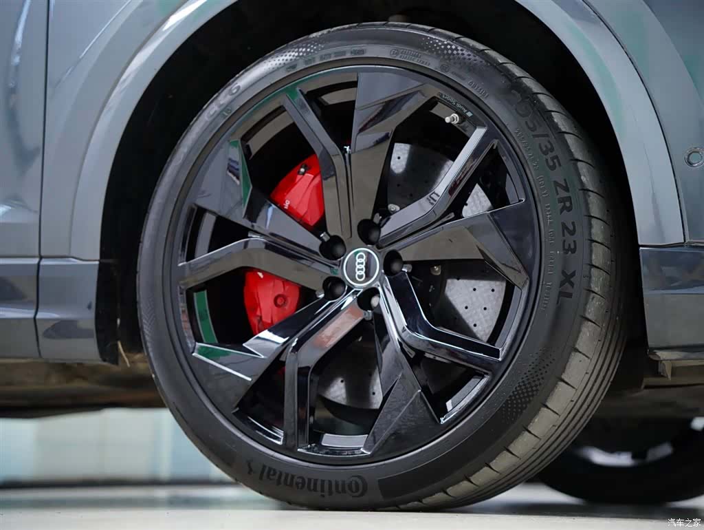 Audi Q8, 2021 56