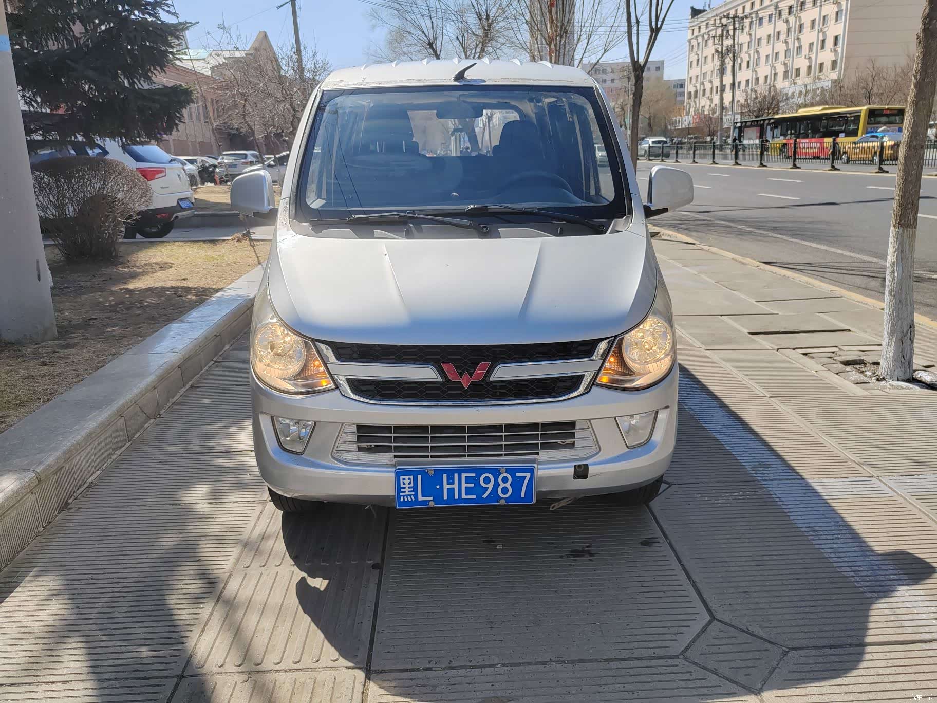 Wuling S, 2016 2