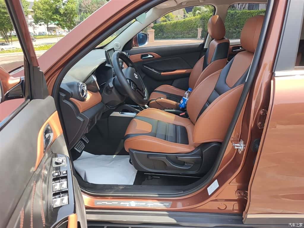BAIC X35, 2017 15